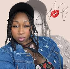 Thanks to singer/songwriter Celeste Kellogg for joining us for interview  today at North White. Appreciate her taking the time to speak about her  music career & influences. Check out her work at [