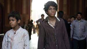 Trailer of the movie slumdog millionaire, made by myself. 10 Things You Didn T Know About Slumdog Millionaire