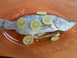 Ada rasa minyak bijan, bawang putih dan nampak. Siakap Kukus Limau Ala Thai Fiza S Cooking