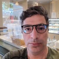 70+ "Benjamin N." profiles