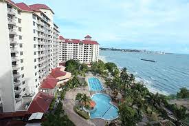 Na piscina depois da praia (pantai) fantástico.(2 tips). Pengalaman Bercuti Di Pantai Port Dickson Negeri Sembilan Surirumah Internet Marketer Shopee Seller Ambassador Dealer Emas