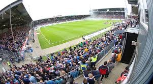 Holstein hat sich durch heimsiege gegen sandhausen und st. Gegen Osnabruck Fallt Der Zuschauer Rekord Kieler Sportvereinigung Holstein Von 1900 E V