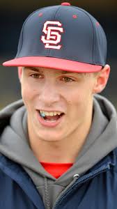 South Elgin's Ryan Weiss makes right choice with Wright State