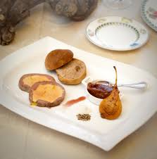 Lievre Et Foie Gras Compotee De Poire Tapee Tapas Poire Plat