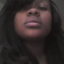 Candice Goode's Instagram, Twitter & Facebook