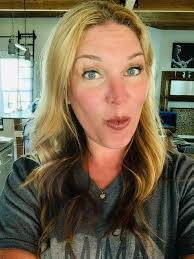 Would you like to know who is in my house? Me. The end. When I was like  "what is this feeling I am having?" my brain answered back "it is silence,  your