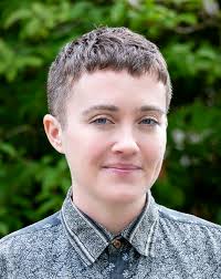 Kendra Jewell's Instagram, Twitter & Facebook