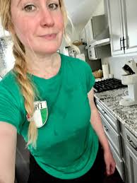 Same! Fellow 4'9” er but perimenopausal.