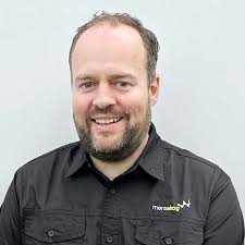 Andreas Jansson har börjat på Meraskog