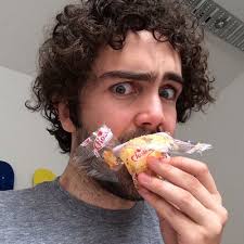 Ryan Smale (@mmmbiscuits)