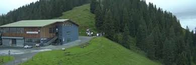 Um ihnen einen überblick zu verschaffen, haben wir eine übersicht der maßnahmen erstellt, die für einen sicheren urlaub in den kitzbüheler alpen sorgen sollen. Awv9y2xrjpn1bm