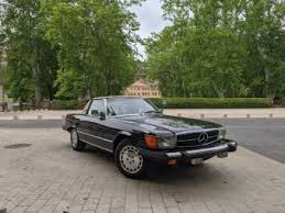 An amazing silver 560 sl which has been given the love and care a true classic deserves.&. Emojhepzkfkl M