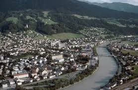 The trumpet quintet aus licht is in tirol today playing for the pilgerwanderung at klangspuren festival schwaz 2018. Schwaz Tirol Osterreich Vogelperspektive Bilder Im Austria Forum