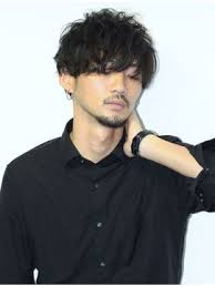 クオンヒール quon heal セミウェットクラウドマッシュビジカジネープレスイメチェン メンズ ヘアスタイル メンズヘア ミディアム メンズヘアスタイルミディアム