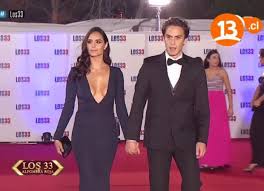 Hace poco más de un año, la actriz fernanda urrejola tomó la decisión de hacer pública su en esa ocasión compartió una fotografía en compañía de su pareja con una reflexión en torno al amor. Fernanda Urrejola Acapara La Atencion En Avant Premiere De Los 33 Con Su Vestido Guioteca