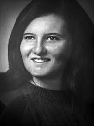 Angela Bascue's Instagram, Twitter & Facebook