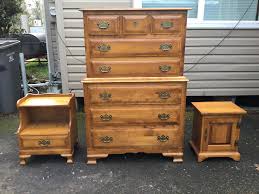 Cushman Colonial By General Interiors Hard Rock Maple Dresser And Night Stands Maple Furniture Furniture Maple Wood Furniture