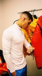 The temp fade is a very popular hairstyle among the afro guys but now almost everyone can look at. Untitled Mens Hairstyles Short Beautiful Men Faces Mens Hairstyles