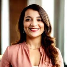 Caroline Britten's Instagram, Twitter & Facebook