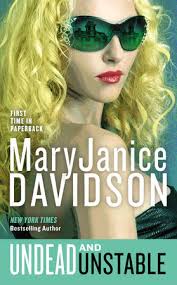 Undead and Unstable by MaryJanice Davidson: 9781101569153