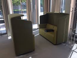 Suchen sie andere unternehmen aus der kategorie banken in flums auf infobel. Zwei Neue Filialkonzepte Der Raiffeisenbank Zofingen Und Der Bank Linth Im Test Ifz Retail Banking Blog