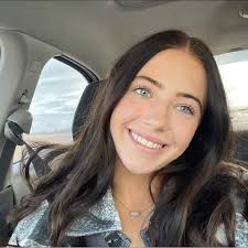 Shelby Schneider and Calvin Rowe's Wedding Website