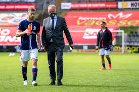 Voorzitter fc emmen over seksshop. Verboden Premie Of Niet Opgeleefd Fc Emmen Heeft Nog Niks Nog Een Week Lang Topprestaties Leveren Foto Ed Nl