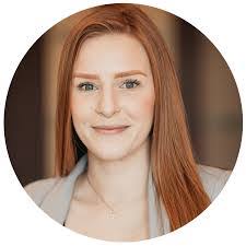 Marisa Kahn's Instagram, Twitter & Facebook