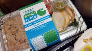 You can easily have a taste of different flavored sausages, american dogs, spring rolls, some mochi, and also different flavors of boneless chicken. Family Mart Supports A Healthy Lifestyle
