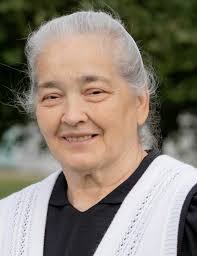 Karen Siggins's Instagram, Twitter & Facebook