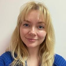 Heather Tatman's Instagram, Twitter & Facebook