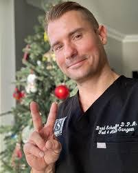 Brad Schaeffer's Instagram, Twitter & Facebook