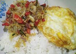 Semoga kalian selalu dalam keadaan sehat dan bahagia!kali ini yumasakyu mau bagiin resep simple ala ana. Resep Tumis Teri Cabe Bawang Oleh Sarah Sarah Cookpad
