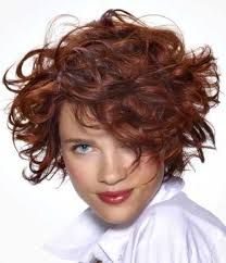 Oval face shape looks great with curly hair. 15 Latest Short Curly Hairstyles For Oval Faces