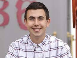 Shaun Lavin's Instagram, Twitter & Facebook