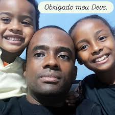 Vamos de bolo..... #Topo de bolo @gaby.arteira.papelaria