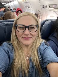 Sheri Mitchell's Instagram, Twitter & Facebook