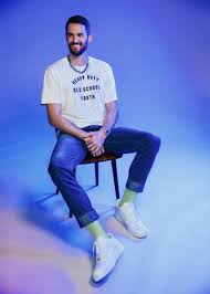 Kevin love will miss his chance to compete for a second gold medal with team usa at the rescheduled 2020 olympics. Kevin Love On How To Find The Right Therapist And What To Do If You Can T Afford One Gq