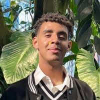 Edwin Pena's Instagram, Twitter & Facebook