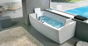 Ukuran dari bathtub juga mempengaruhi harganya, karena semakin besar ukurannya maka harga yang ditawarkan biasanya juga semakin tinggi. Kamar Mandi Minimalis Harga Bathtub Berbagai Merek Dan Model Terbaru 2017