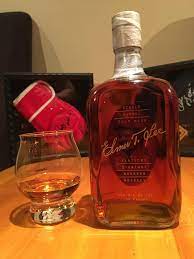 Bourbon Review 85 Elmer T Lee Httpsifttt2sovlru Bourbon Kentucky Straight Bourbon Whiskey Whiskey