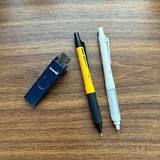 Mechanical Pencil Review: The Uni Kuru Toga Alpha Gel Switch ...