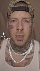 Big Guy Country Singer Face Tattoos