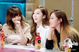 Radio star is a south korean talk show where the guests and hosts talk openly and intimately about their lives, their pasts and their work. Snsd Sunny Jessica Yuri Radio Star Girls Generation Snsd New Pictures