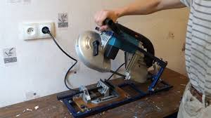 Makita 2107f Bati Pour Scie A Ruban Portable Youtube Outils Electriques Fabrications Metalliques Plan Maison Architecte