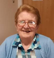 Bernie Loftus's Instagram, Twitter & Facebook