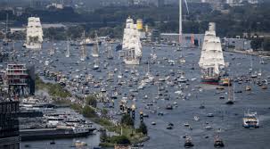 Crowds at SAIL Amsterdam Festival
