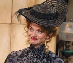 Щепкина, после чего стала актрисой малого театра. Qf2hknaurb08xm