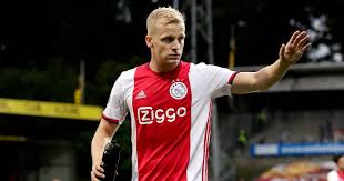 Manchester united have signed donny van de beek from ajax. Ten Hag Rekent Tegen Lille Niet Meer Op Van De Beek En Mazraoui Europees Voetbal Ad Nl
