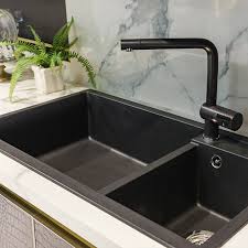 Le lave vaisselle serait au bout de l'ilot avec d'un coté le meuble de l'évier, mais rien de l'autre coté et rien derrière. 7 Questions A Se Poser Avant D Acheter Un Evier De Cuisine Blog But